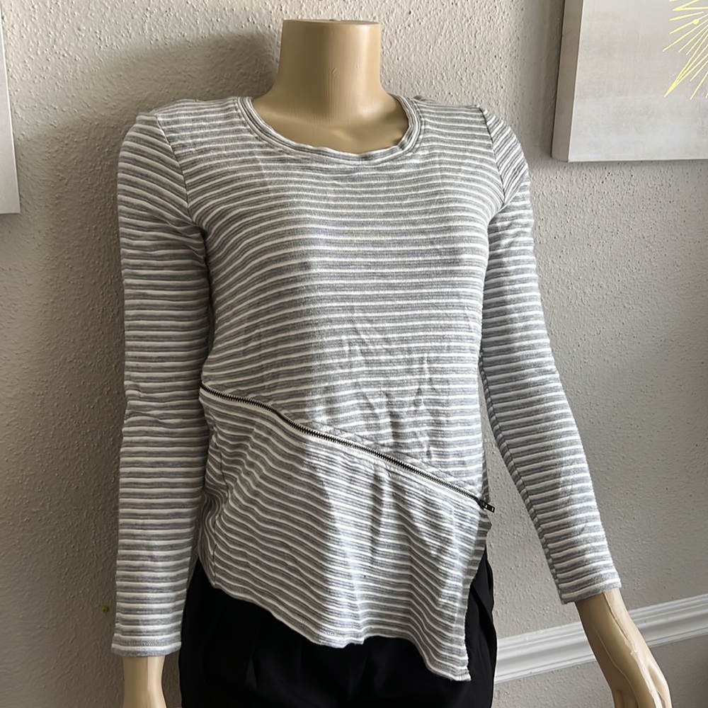 RED HOUTE Striped Asymmetric Zip Detail Sweater Crop Top S - Picture 3 of 6